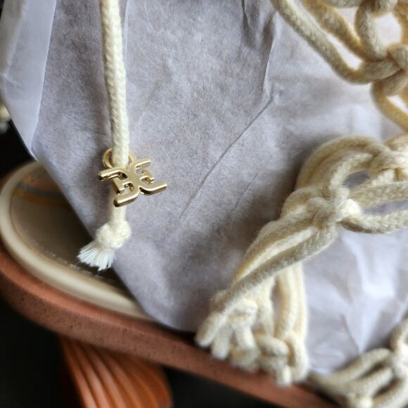 Sam Edelman Harleigh Heels - Picture 10 of 12